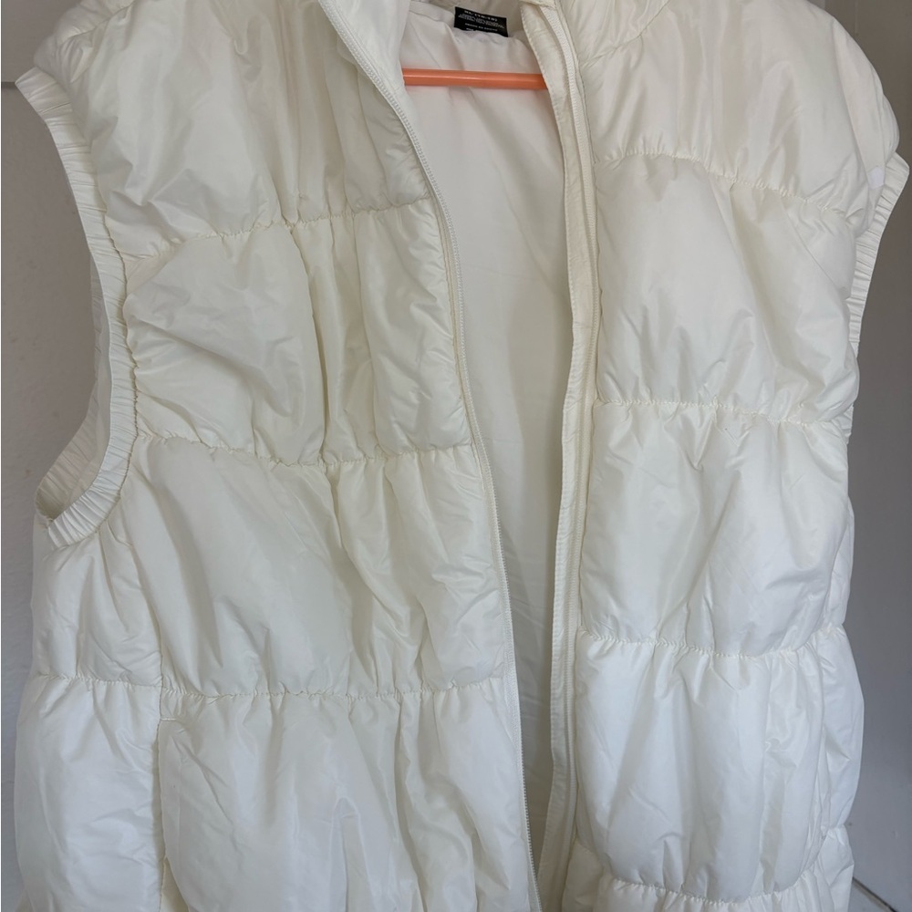 Avia Women's Ivory Puffer Vest